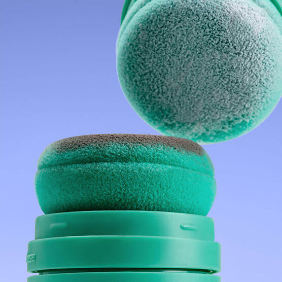 Shampoo a Seco Briogeo Style + Treat Dry Shampoo Puff